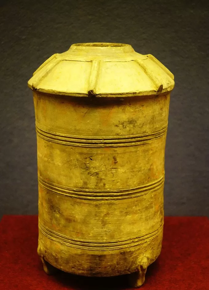 二十四节气与民间艺术|冬藏万象中的汉代文物与雕刻-第9张图片- 二十四节气与民间艺术|冬藏万象中的汉代文物与雕刻-第9张图片-