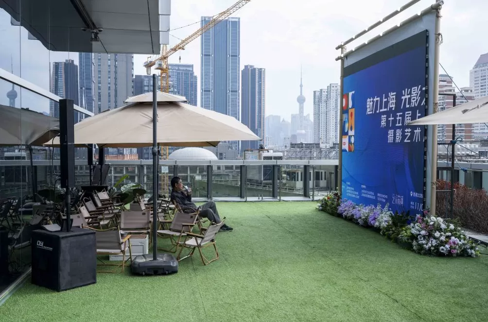 走进商圈,2025第十五届上海市摄影艺术展览开幕-第9张图片- 走进商圈,2025第十五届上海市摄影艺术展览开幕-第9张图片-