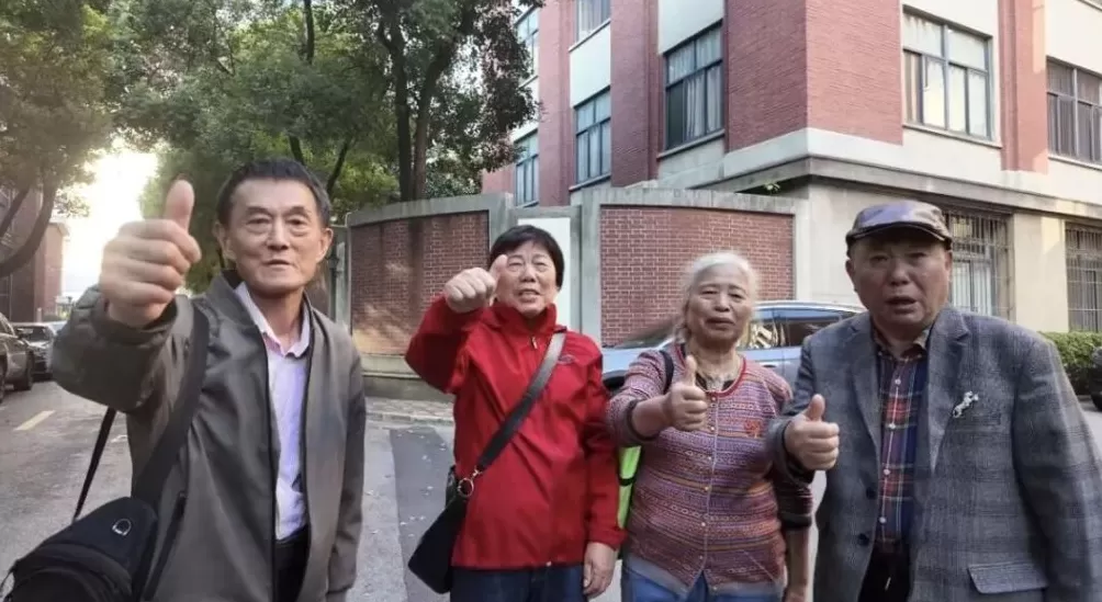 “谢谢你救了我的老命”,老人落水获救后策划了一场不打扰的致谢-第1张图片- “谢谢你救了我的老命”,老人落水获救后策划了一场不打扰的致谢-第1张图片-