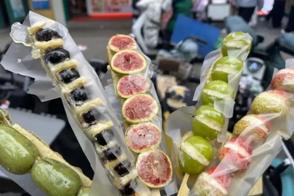 月薪几万,才能吃得起“奶皮子糖葫芦”?-第7张图片- 月薪几万,才能吃得起“奶皮子糖葫芦”?-第7张图片-