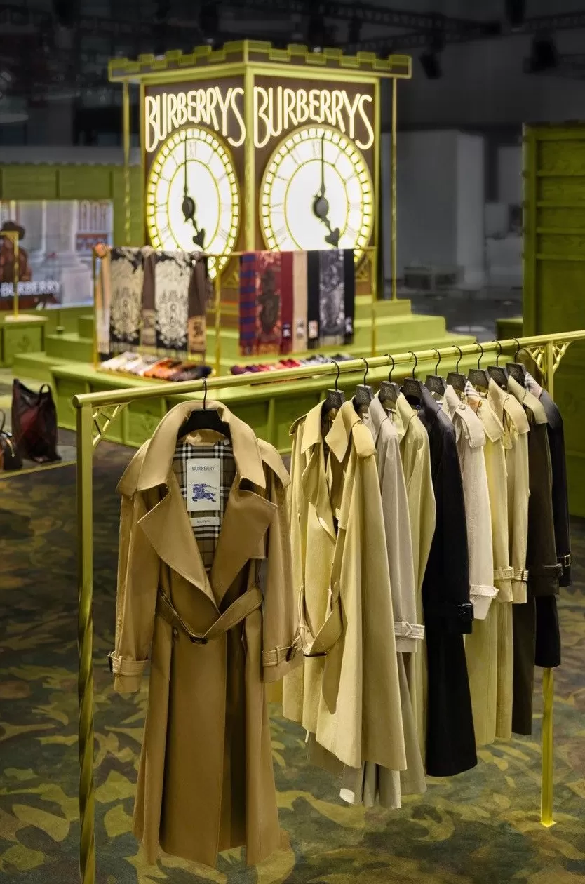 专访博柏利全球执委会委员、大中华区总裁:博柏利最好的时代即将到来-第2张图片- 专访博柏利全球执委会委员、大中华区总裁:博柏利最好的时代即将到来-第2张图片-