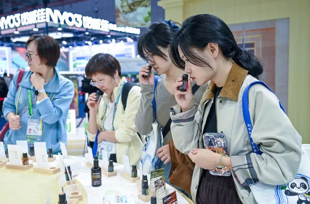 进博直击|这个展区众多“全勤生”赴约,创新药械首发首展竞相亮相-第7张图片- 进博直击|这个展区众多“全勤生”赴约,创新药械首发首展竞相亮相-第7张图片-