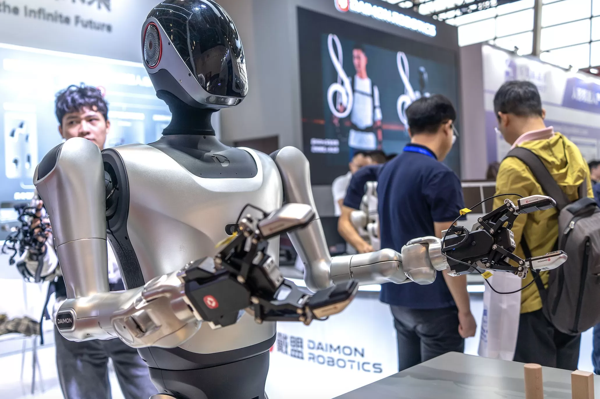 四中全会后国办发文推动新场景大规模应用,事关经济高质量发展-第1张图片- 四中全会后国办发文推动新场景大规模应用,事关经济高质量发展-第1张图片-