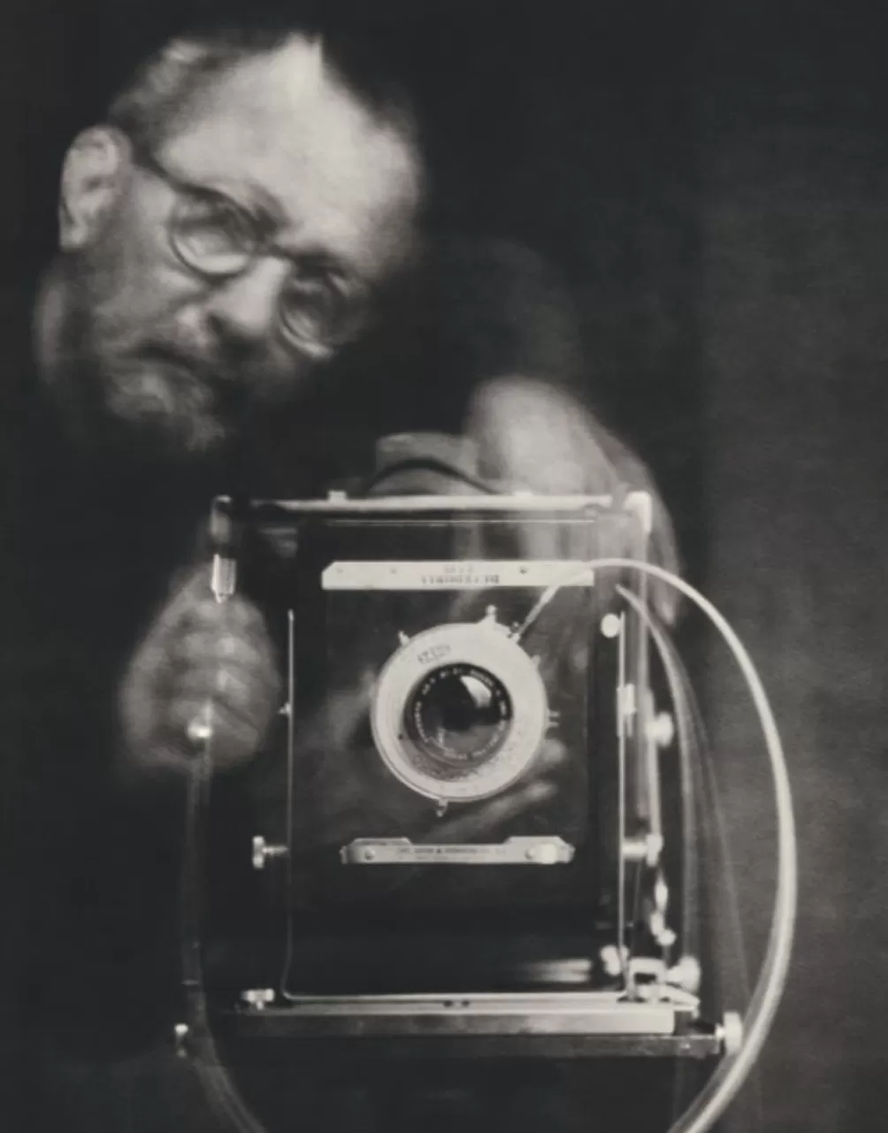 有些人拍摄世间的苦难与丑恶,有些人则记录美好与生活-第1张图片- 有些人拍摄世间的苦难与丑恶,有些人则记录美好与生活-第1张图片-