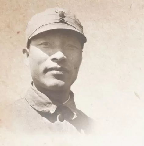 军报记者节刊文缅怀名将彭雪枫:“将来革命胜利了,我要当个新闻记者”-第3张图片- 军报记者节刊文缅怀名将彭雪枫:“将来革命胜利了,我要当个新闻记者”-第3张图片-