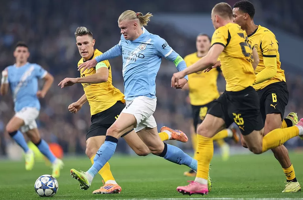 体坛联播|媒体人直言C罗强于梅西,吴宜泽闯入国锦赛决赛-第2张图片- 体坛联播|媒体人直言C罗强于梅西,吴宜泽闯入国锦赛决赛-第2张图片-