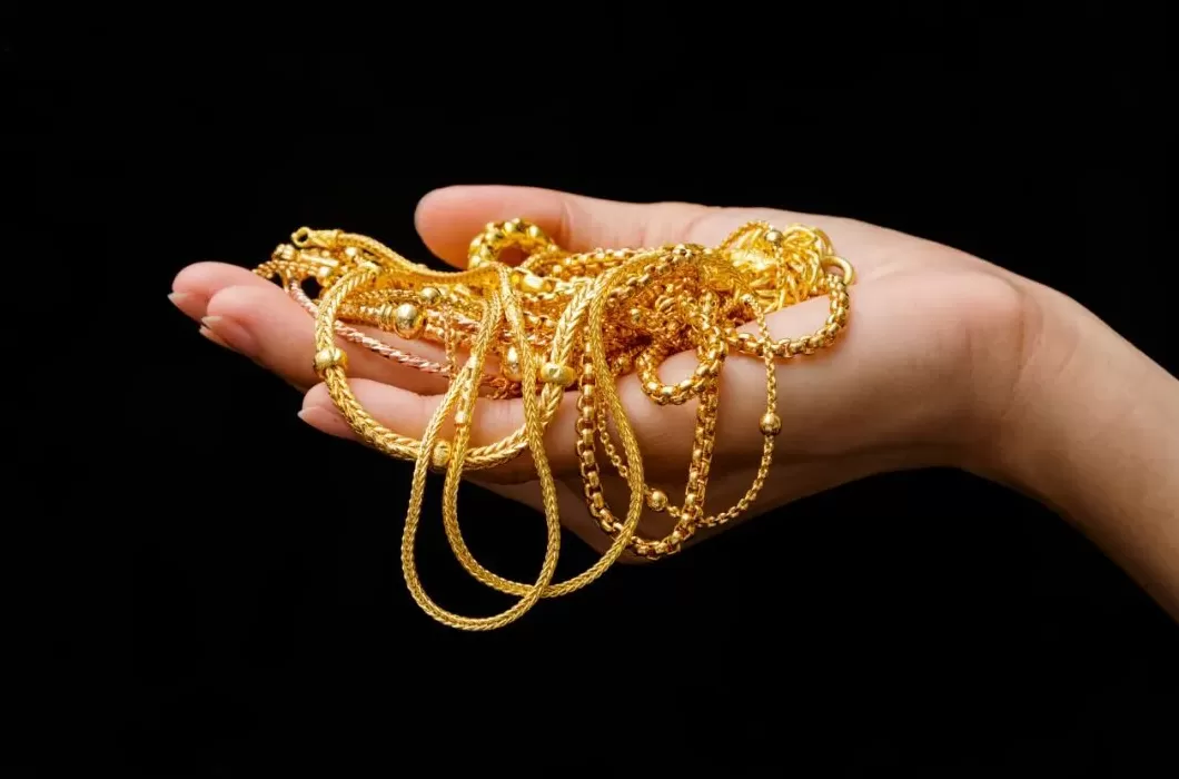 “血脉觉醒”的这届年轻人，看金价走势都懵了-第4张图片-