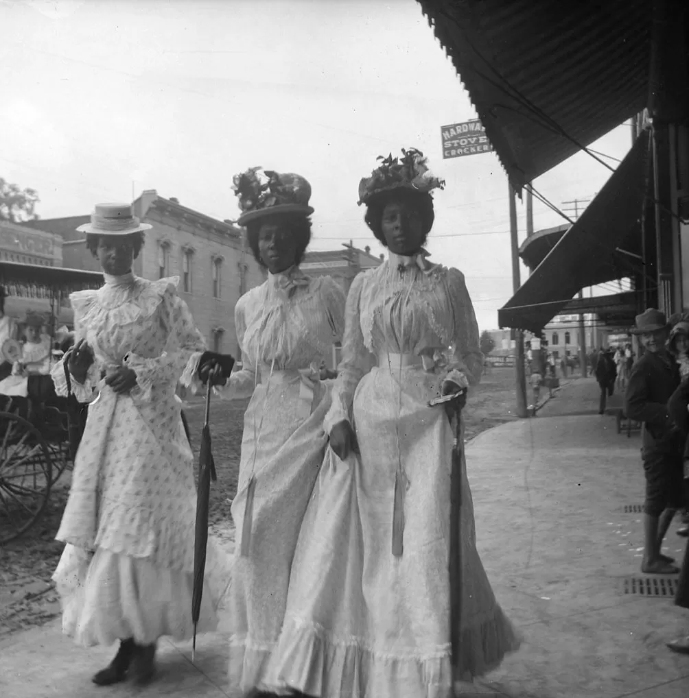 纽约穆特大展：用女性眼光画出现代主义的轮廓-第16张图片-