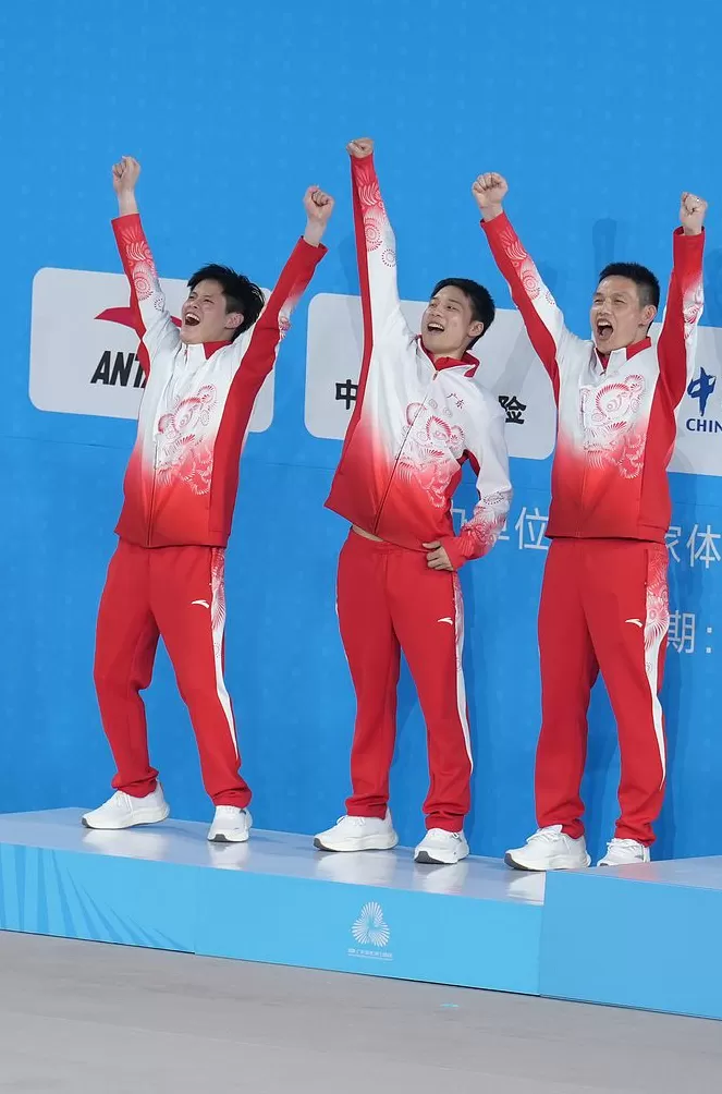 一枚银牌告别职业生涯,陈艾森的跳水之路“很满足”-第1张图片- 一枚银牌告别职业生涯,陈艾森的跳水之路“很满足”-第1张图片-