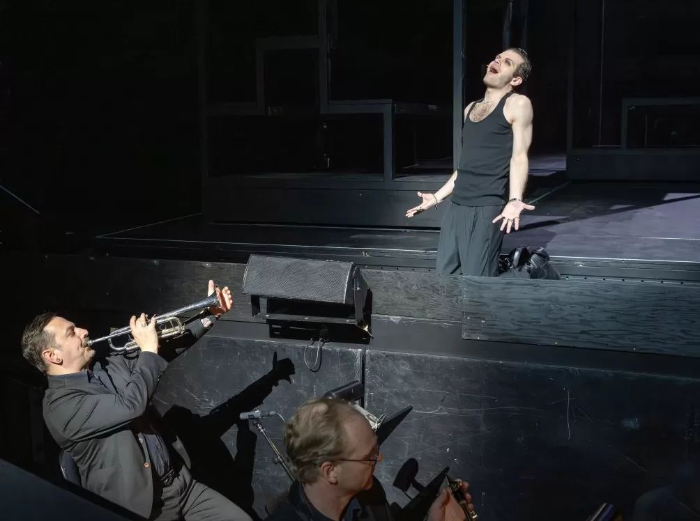 柏林剧团《三分钱歌剧》上海开启亚洲首演-第6张图片- 柏林剧团《三分钱歌剧》上海开启亚洲首演-第6张图片-