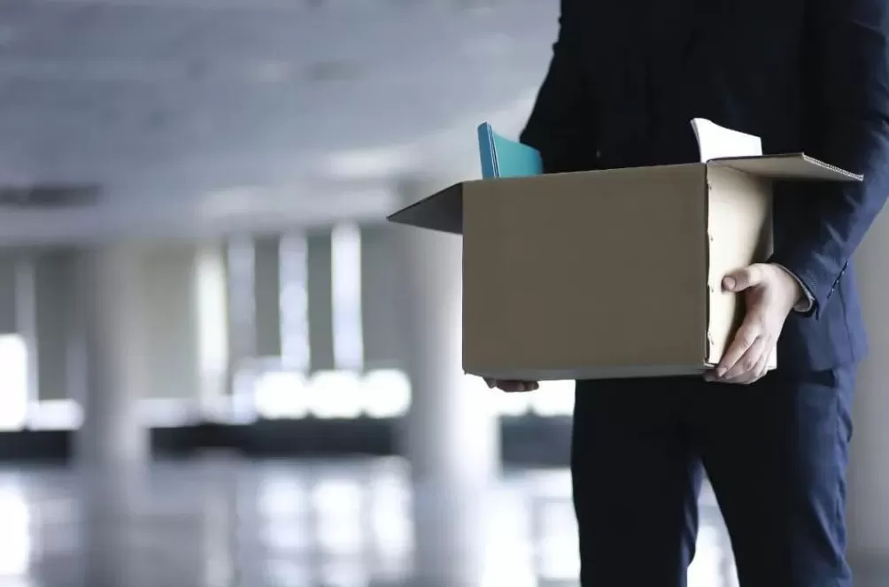 从江浙到东北，男子拒绝突然调岗却被解雇！法院：公司赔偿67万-第2张图片-