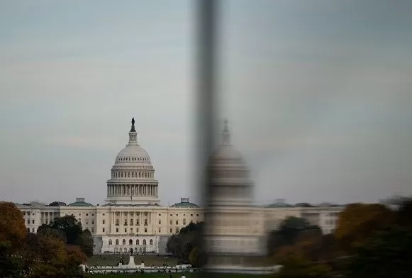 美国参议院继续就政府“停摆”谈判-第1张图片- 美国参议院继续就政府“停摆”谈判-第1张图片-