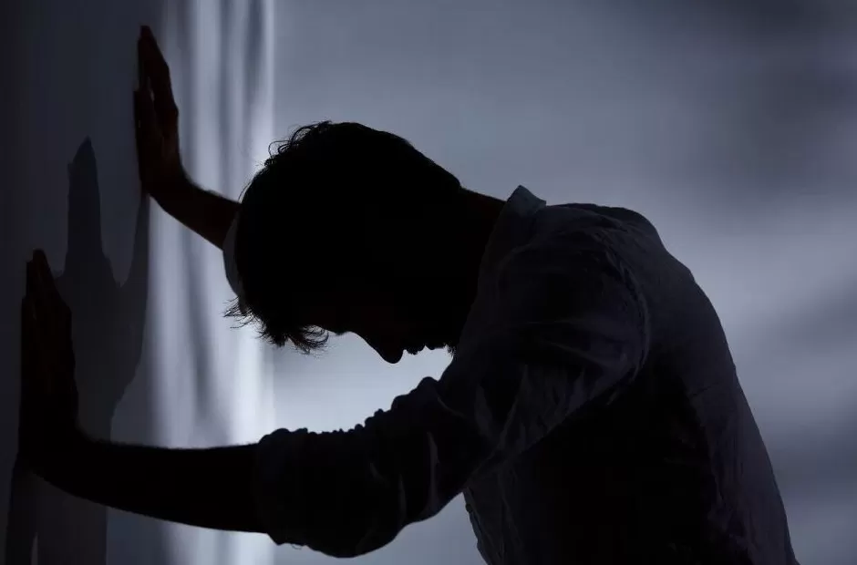 死刑！男子虚构身份与同事网恋，诈骗女友亲人160余万，并诱骗同事合谋杀害4人-第1张图片-