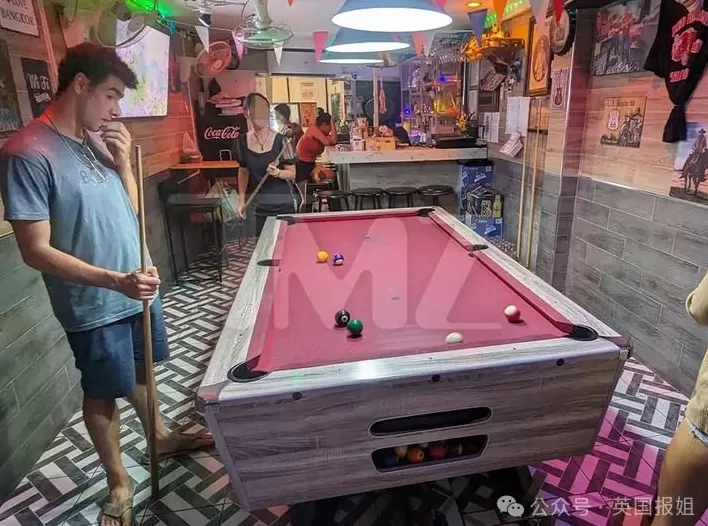 枪杀美医保CEO枪手曾被7个泰国人妖暴揍？狱中联络粉丝收28万，网友：这算啥英雄？-第7张图片-