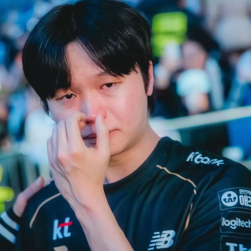 追星追到世界之巅,Faker迷弟BDD生涯十年首进决赛-第1张图片- 追星追到世界之巅,Faker迷弟BDD生涯十年首进决赛-第1张图片-