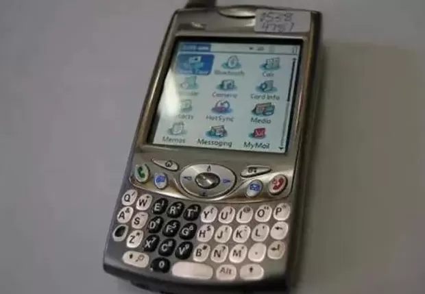 “消失”的10大国际手机品牌-第14张图片-