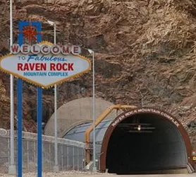 核导弹来袭,总统如何抉择?——影片《炸裂白宫》的核危机叙事与战略忧思-第5张图片- 核导弹来袭,总统如何抉择?——影片《炸裂白宫》的核危机叙事与战略忧思-第5张图片-