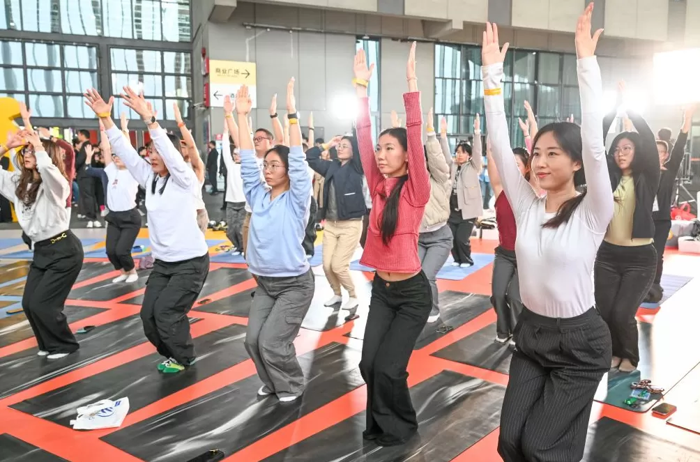 进博直击|做做运动逛逛街,消费品展区商品琳琅满目又新又酷-第1张图片- 进博直击|做做运动逛逛街,消费品展区商品琳琅满目又新又酷-第1张图片-