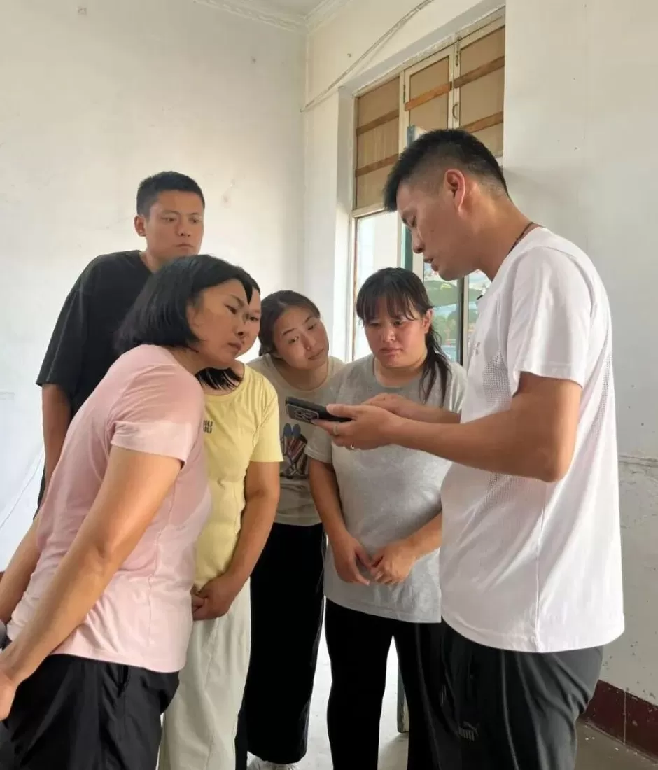 深夜直播间,跳舞自救的妈妈们-第21张图片- 深夜直播间,跳舞自救的妈妈们-第21张图片-