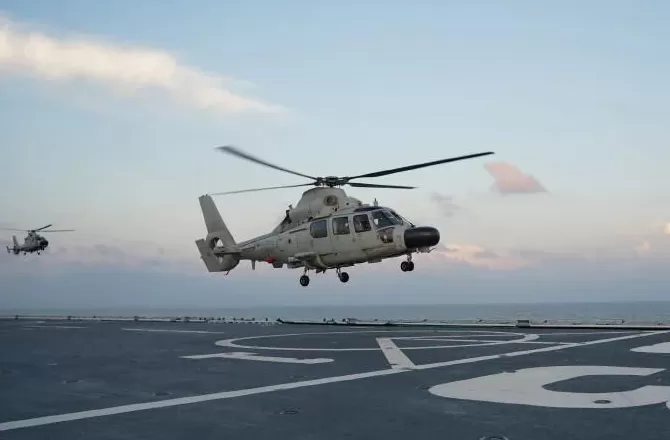 东部战区海军开展舰机协同训练-第5张图片-