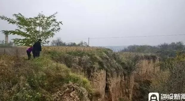 男子将妻子打伤后扔至深沟,事后报警称她自己坠崖,其父希望“刀下留人”-第1张图片- 男子将妻子打伤后扔至深沟,事后报警称她自己坠崖,其父希望“刀下留人”-第1张图片-