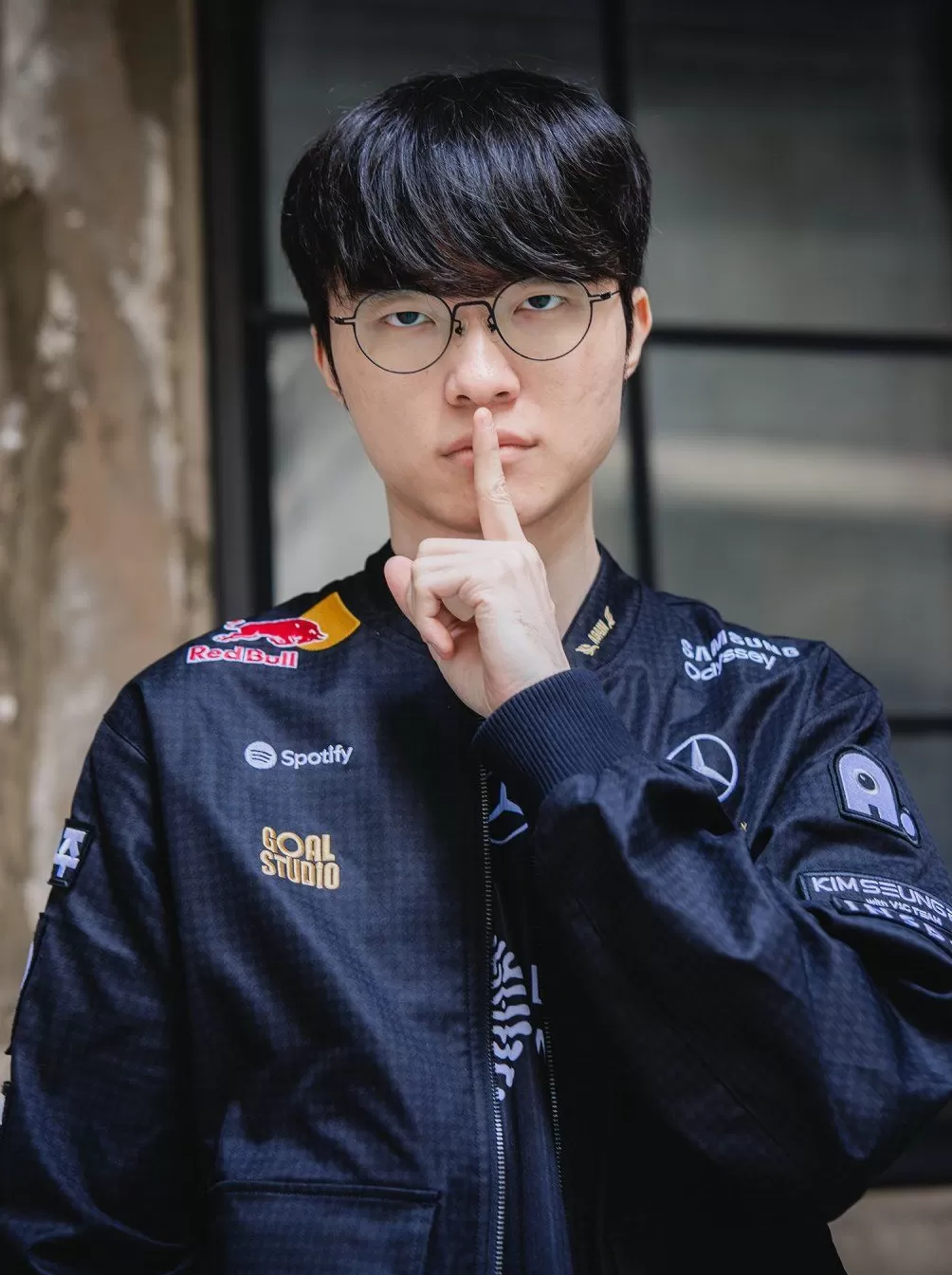 传奇不老!Faker史无前例夺下英雄联盟全球总决赛三连冠-第5张图片- 传奇不老!Faker史无前例夺下英雄联盟全球总决赛三连冠-第5张图片-