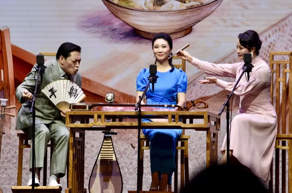 看完电影再来听评弹,评弹版《菜肉馄饨》也包好上桌了-第8张图片- 看完电影再来听评弹,评弹版《菜肉馄饨》也包好上桌了-第8张图片-