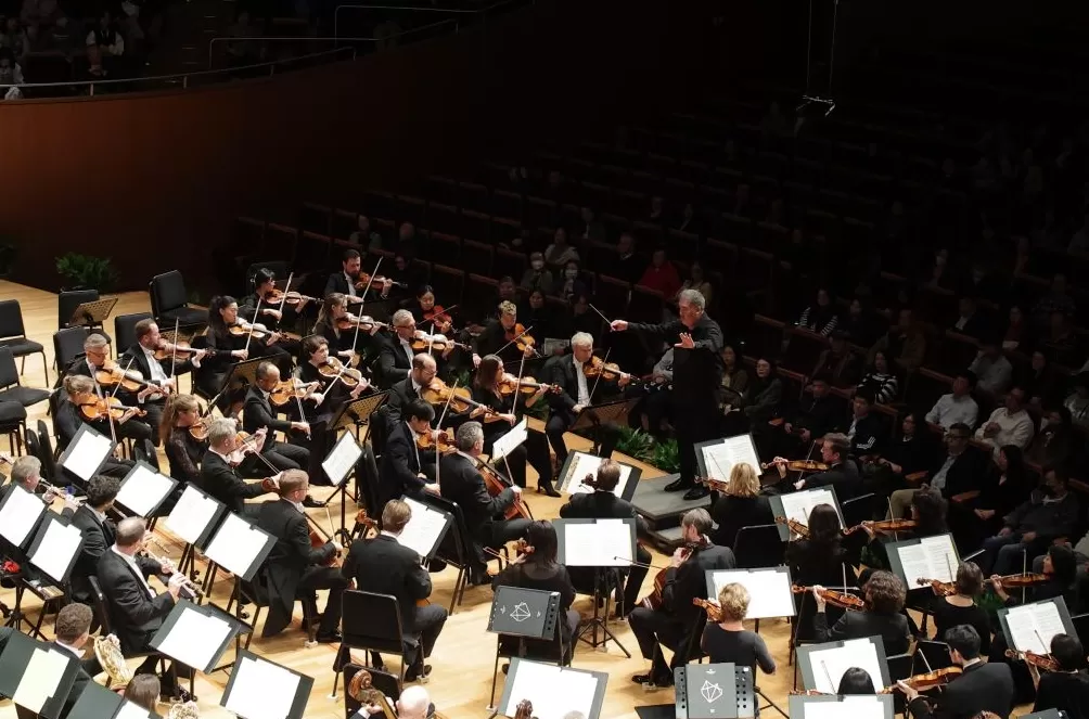 专访｜贝尔：小提琴家也是乐团指挥，也一直很想当作曲家-第2张图片-