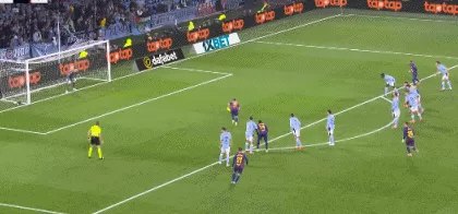 体坛联播｜曼城3比0横扫利物浦，37岁80天莱万帽子戏法-第10张图片-