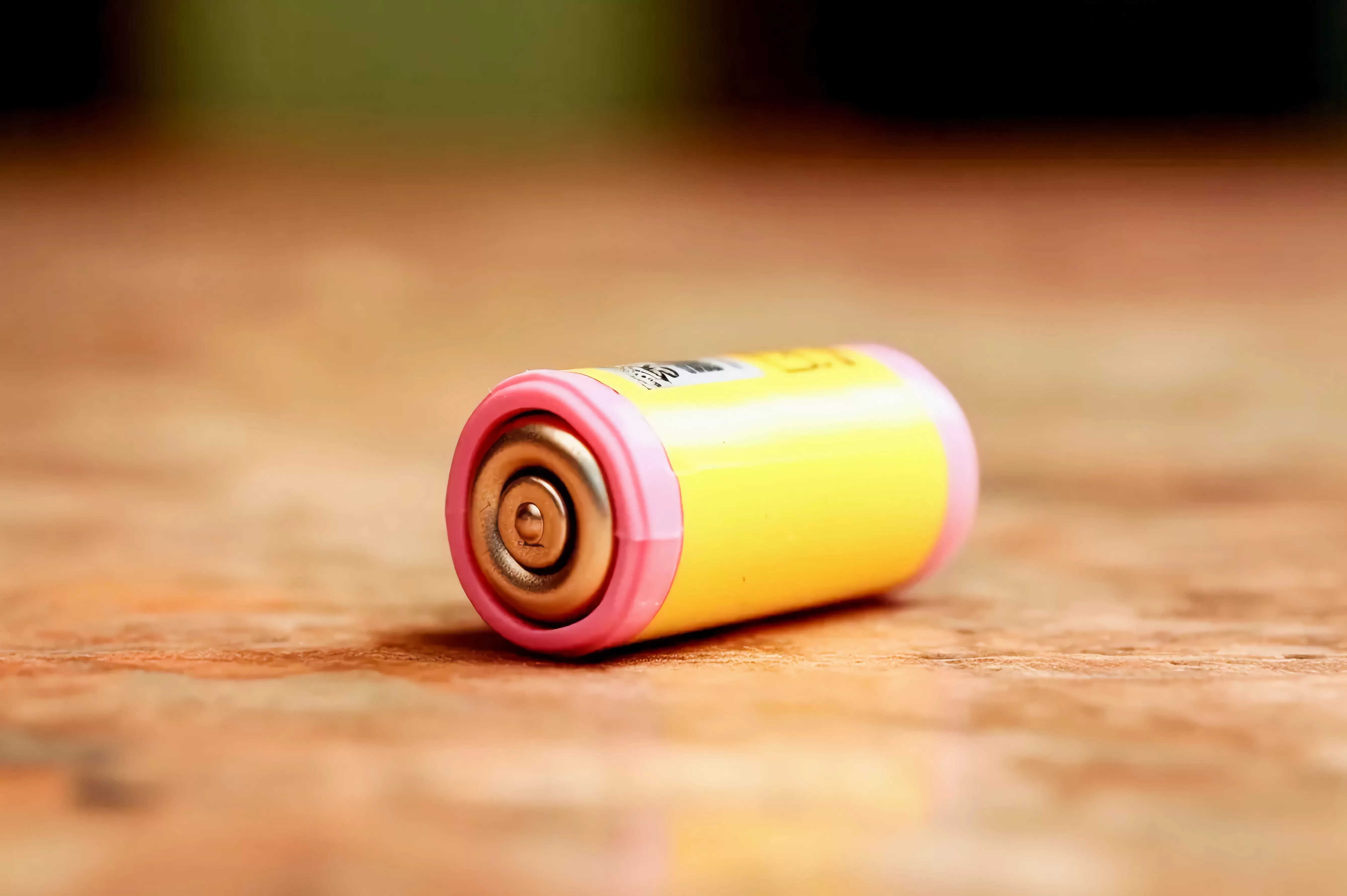 财说丨增收不增利困局难解，野马电池75倍市盈率下的贴牌之殇-第1张图片-