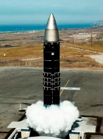 美国史上权势最大的副总统、新右翼核心人物迪克·切尼的一生-第6张图片-