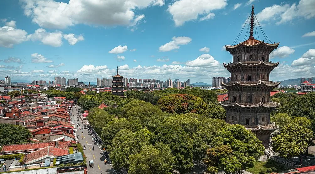 两座滨海万亿城市市长同台：“苏超”亚军南通邀泉州打造双城赛事-第2张图片-