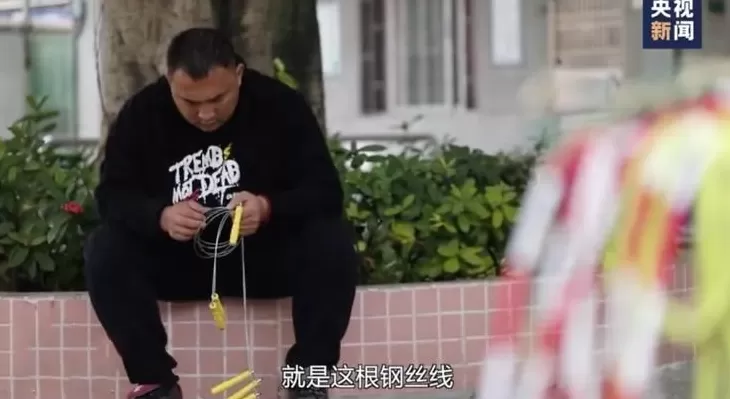 唯一非运动员火炬手,为何是他?-第4张图片- 唯一非运动员火炬手,为何是他?-第4张图片-