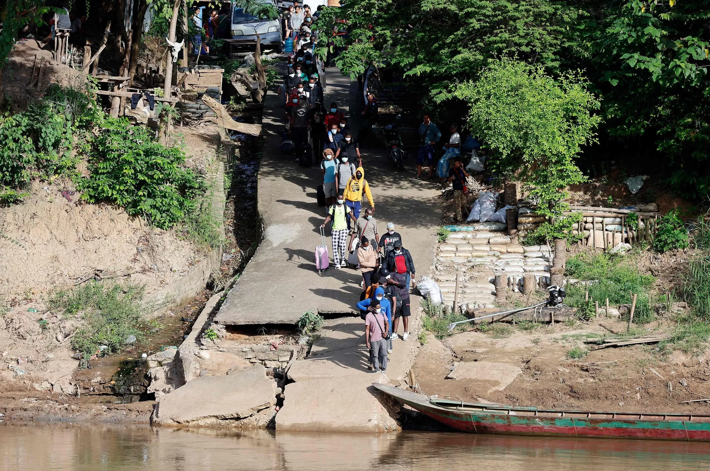 进度已超三分之二，缅甸军方称拆除KK园区148栋建筑-第2张图片-