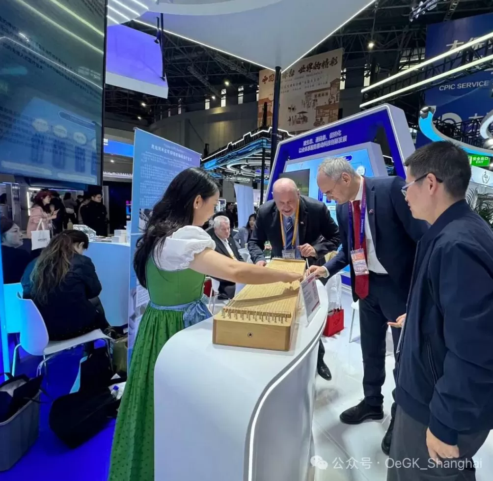 7倍增长！500个项目在进博会创新孵化专区“秀肌肉”-第1张图片-