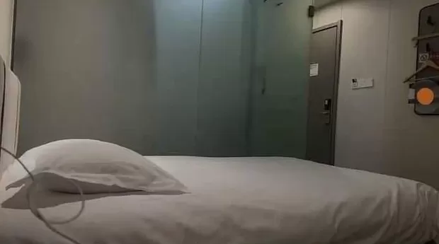 日薪3万到1千，郑州短剧导演猝死在转行后-第12张图片-