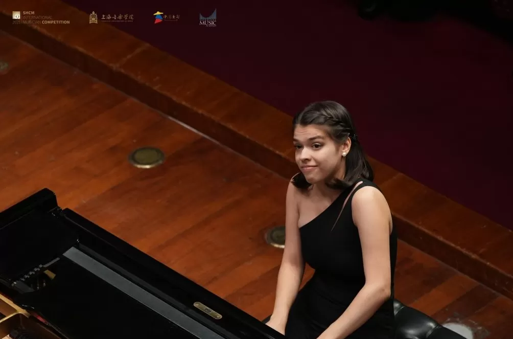 “自弹自指”巅峰对决，这个“全能型”钢琴比赛决出了赛果-第2张图片-
