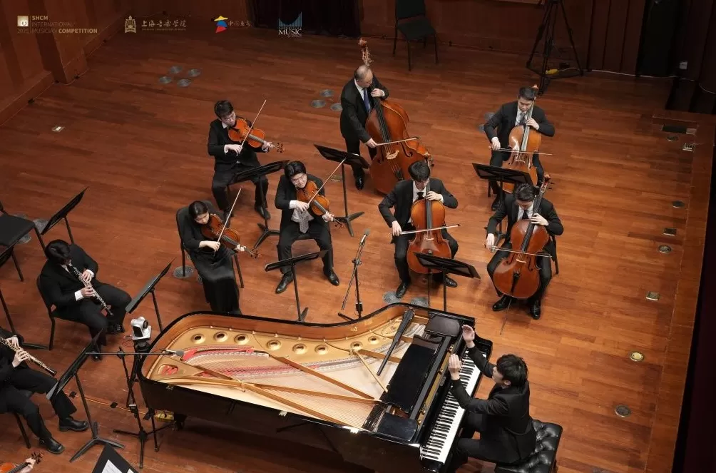 “自弹自指”巅峰对决，这个“全能型”钢琴比赛决出了赛果-第10张图片-