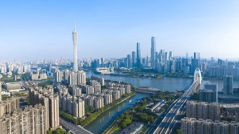 今年首个单日销售破百亿的楼盘诞生，广州顶豪终于“扬眉吐气”了-第1张图片-