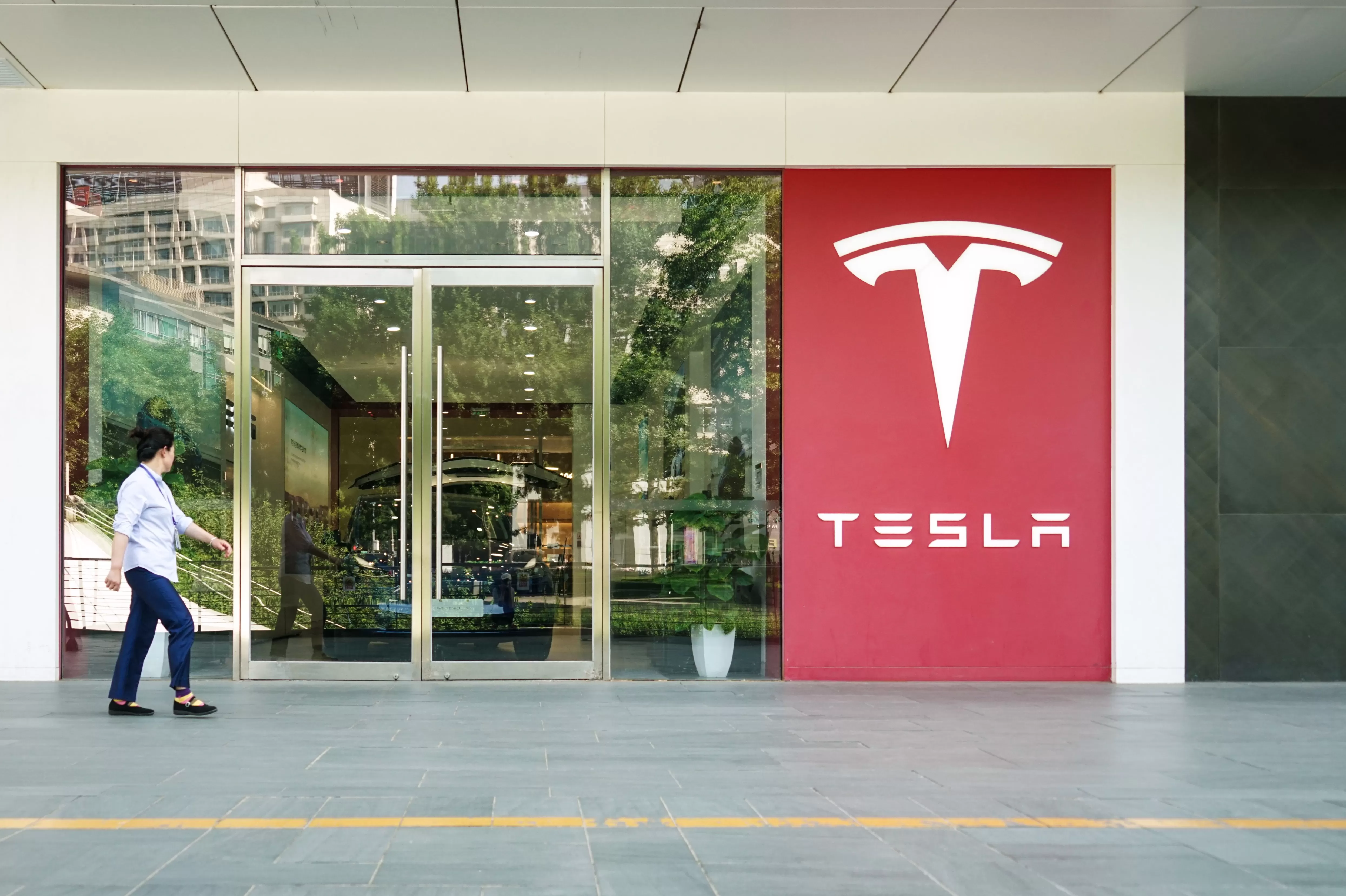 特斯拉一日损失两员老将，Cybertruck、Model Y项目负责人相继离职-第2张图片-