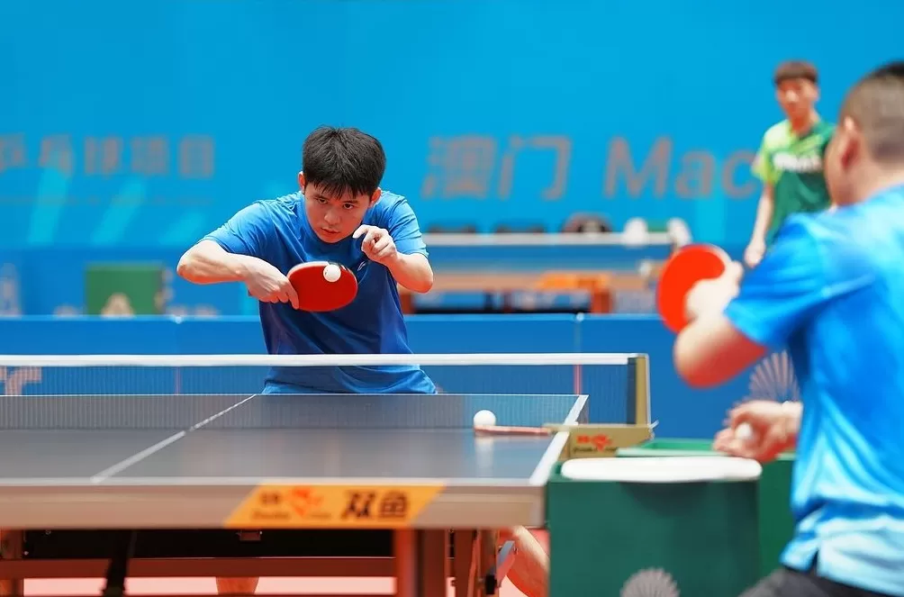 海南队“全村的希望”，林诗栋全运会锁定乒乓球男单16强-第1张图片-