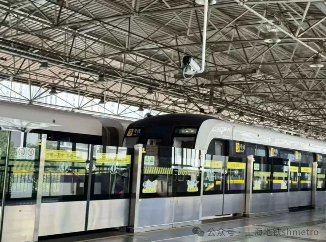 3、4号线共线列车难区分？上海地铁线升级标识方便乘客-第2张图片-