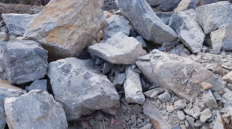 四川马尔康通报红旗桥发生垮塌：山体变形加剧滑塌造成，无人员伤亡-第1张图片-