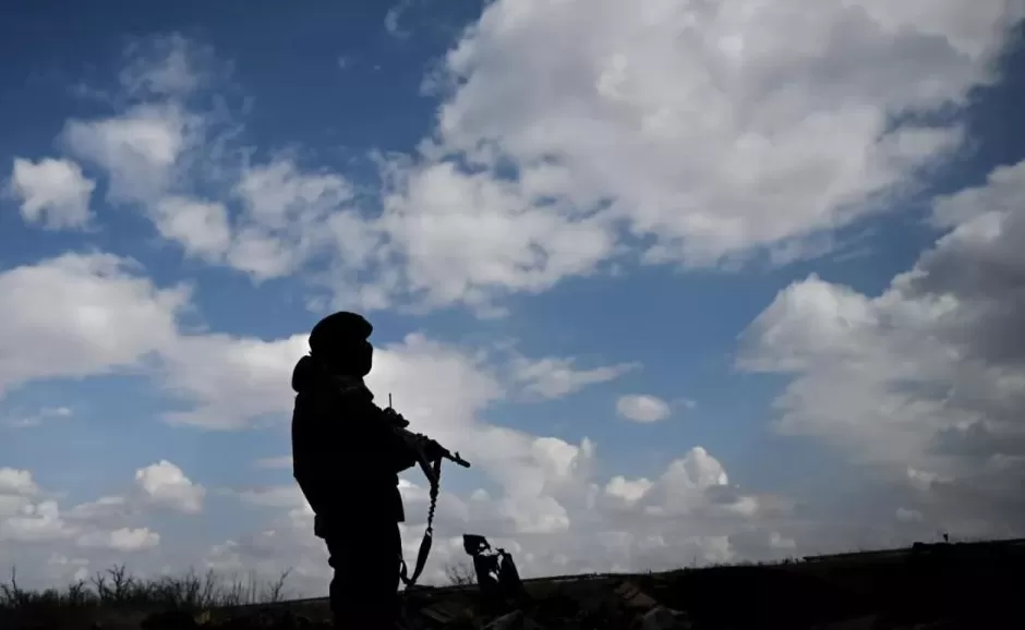 乌东重镇“红军城”陷落在即，西方要崩溃了？-第1张图片-