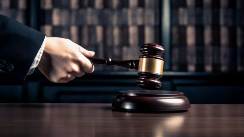 既想当官又想发财，内蒙古政协原副主席王中和涉受贿行贿案被公诉-第1张图片-