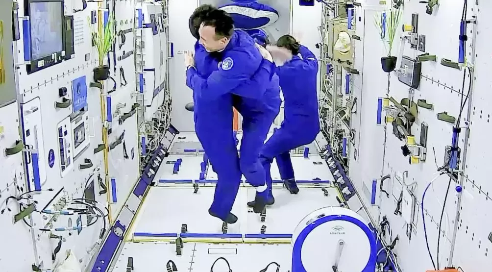 【理响中国·薪火“燃”青春】迈步踏上新长征:以青春密码解时代命题-第8张图片- 【理响中国·薪火“燃”青春】迈步踏上新长征:以青春密码解时代命题-第8张图片-