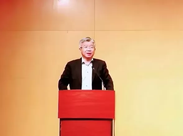 陆雄文轮岗担任复旦大学管理学院党委书记-第2张图片- 陆雄文轮岗担任复旦大学管理学院党委书记-第2张图片-