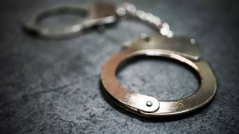 地方新闻精选 | 江苏常州男子殴打92岁母亲被刑拘 8人穿仿制警服为婚礼开道被罚-第1张图片- 地方新闻精选 | 江苏常州男子殴打92岁母亲被刑拘 8人穿仿制警服为婚礼开道被罚-第1张图片-