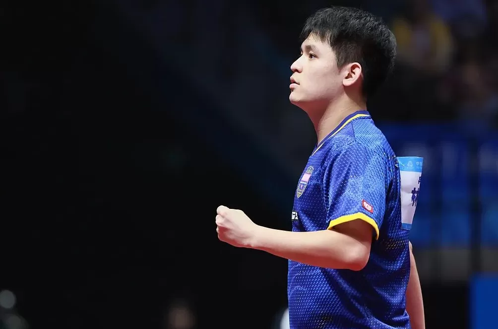 海南“全村的希望”！林诗栋战胜黄友政晋级全运会男单八强-第1张图片-