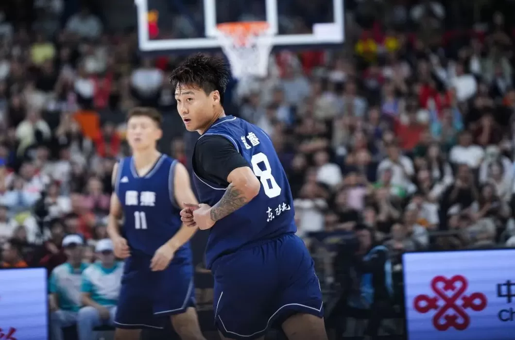 时隔12年广东再摘男篮金牌，杜锋从球员到教练成就三冠王-第1张图片-